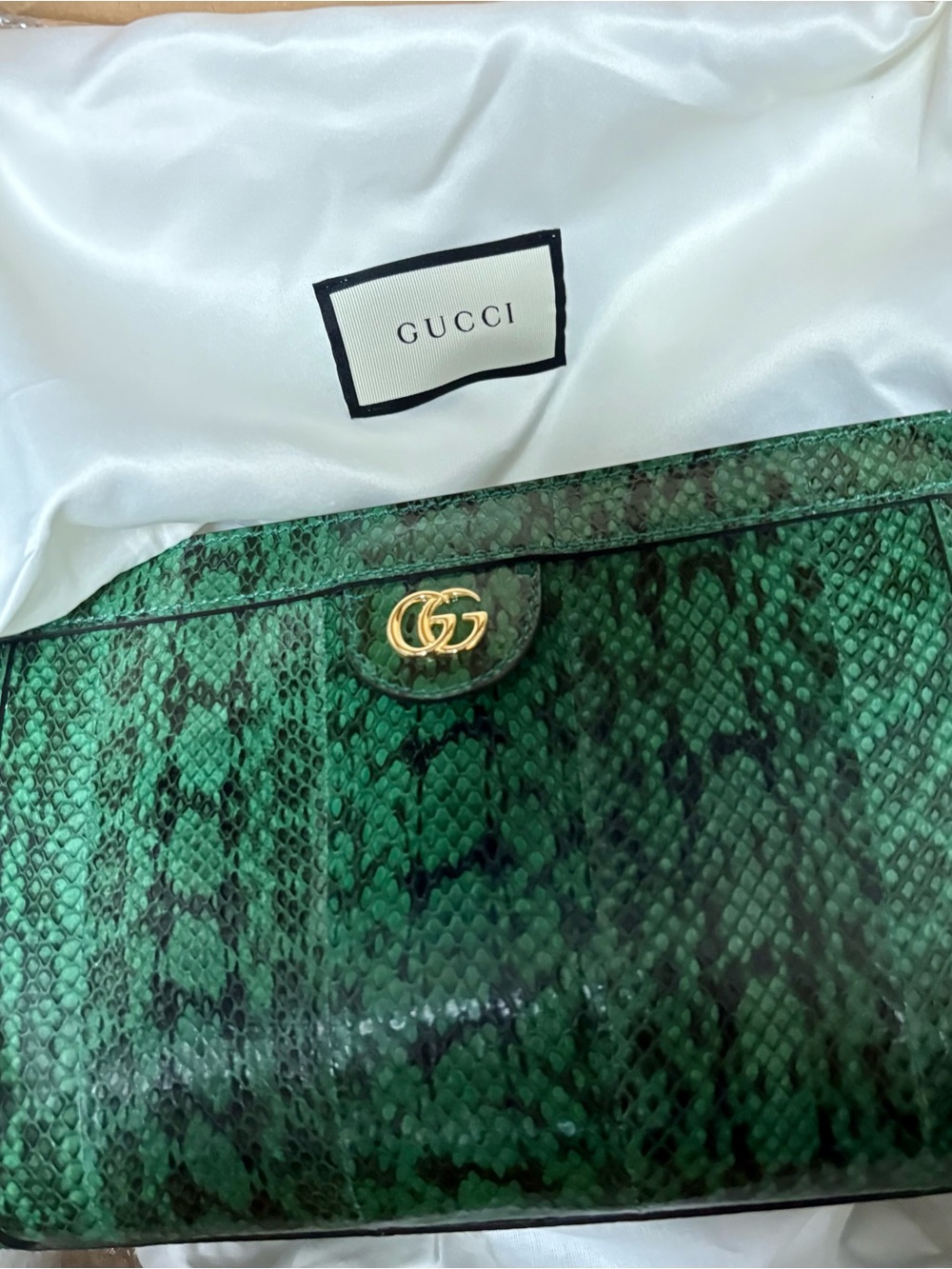Gucci Ophidia Snakeskin Shoulder Bag in emerald green. - Picture 2 of 9